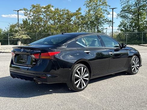 Used 2020 Nissan Altima 2.5 Platinum AWD/4WD image 9
