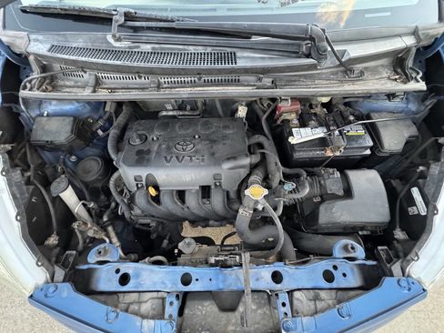 Used 2013 Toyota Yaris LE image 18