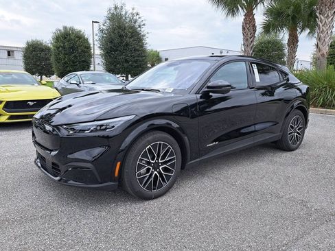 New 2025 Ford Mustang Mach-E Premium image 4