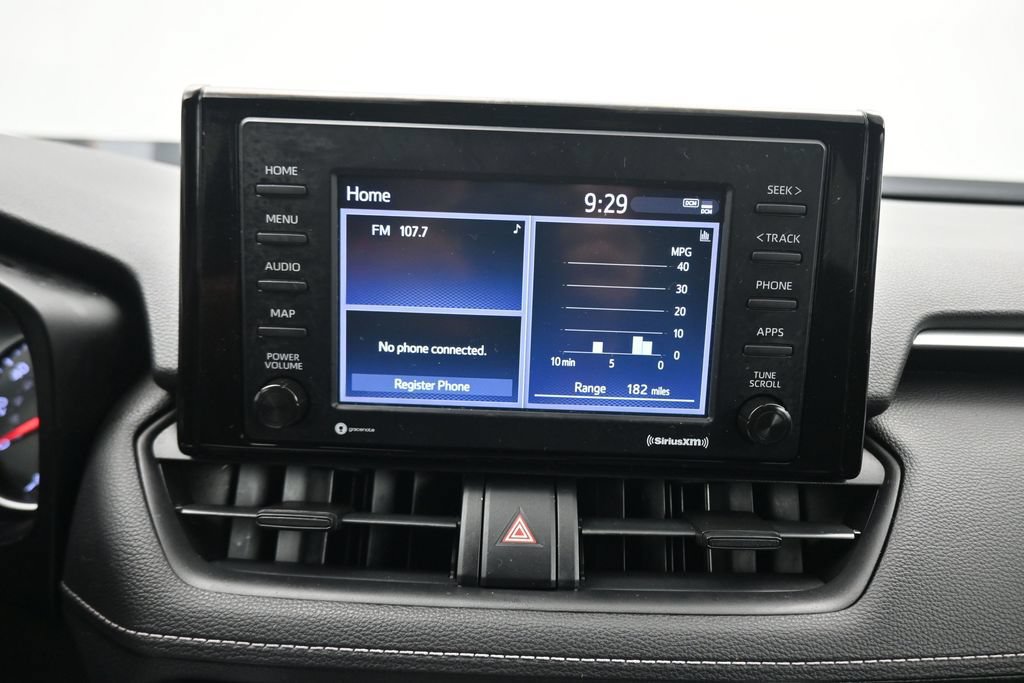 Used 2021 Toyota RAV4 LE FWD image 16