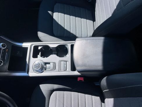 Used 2022 Ford Edge SE AWD/4WD image 21