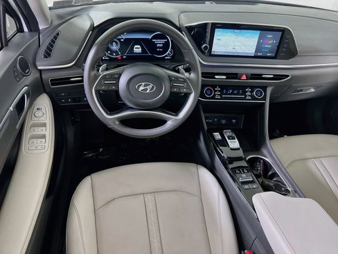 Used 2022 Hyundai Sonata Limited FWD image 23