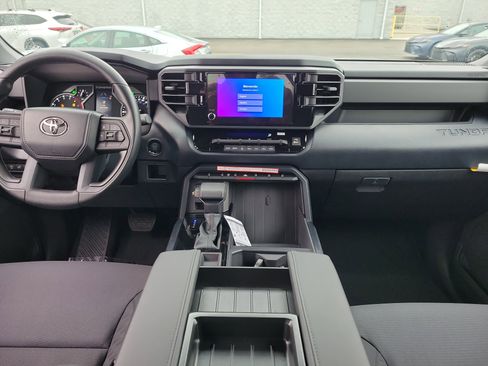 New 2026 Toyota Tundra SR image 9