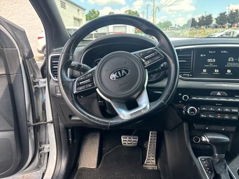 Used 2021 Kia Sportage S w/ S AWD Premium Package image 14