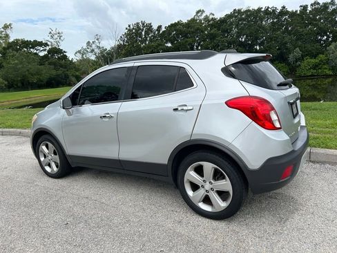 Used 2015 Buick Encore Convenience FWD image 4