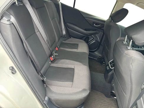 Used 2022 Subaru Outback Premium image 28