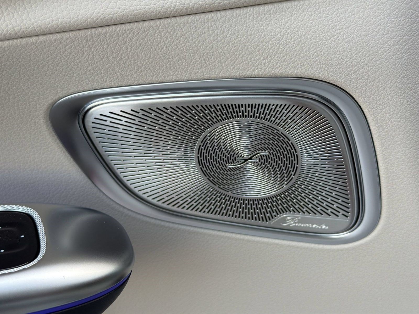 Used 2026 Mercedes-Benz GLC 300 image 27