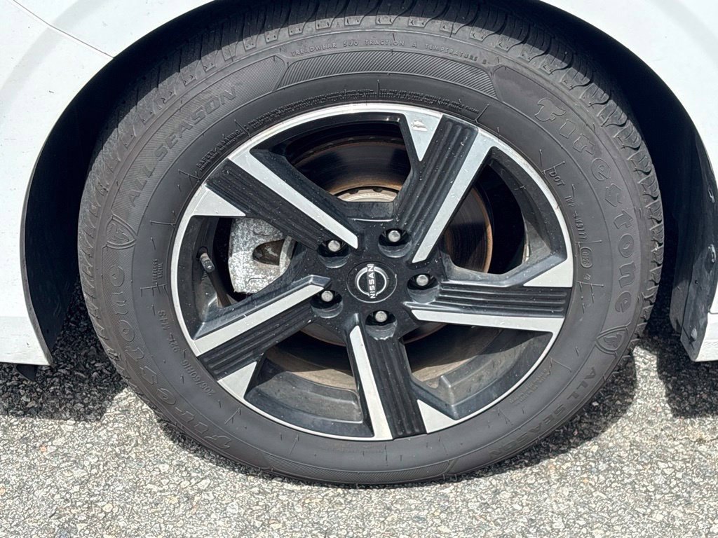 Used 2024 Nissan Sentra SV FWD image 28