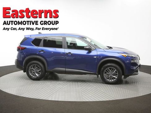 Used 2023 Nissan Rogue S AWD/4WD image 47