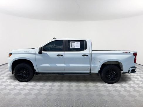 Used 2022 Chevrolet Silverado 1500 Custom AWD/4WD image 8