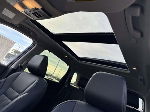 New 2026 Nissan Rogue Platinum w/ Platinum Premium Package image 17