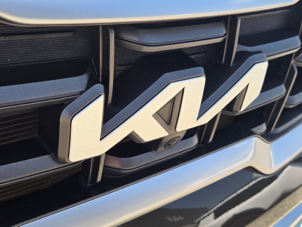 Certified 2023 Kia Telluride SX FWD image 5