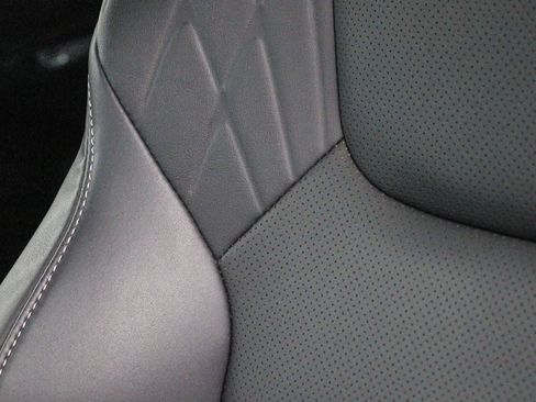 Certified 2025 Lexus RX 350 FWD w/ Accessory Package image 26