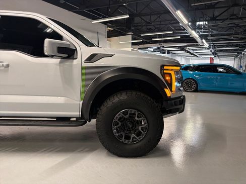 Used 2025 Ford F150 Raptor w/ Equipment Group 803A Raptor R AWD/4WD image 12