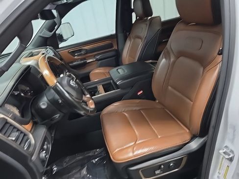Used 2022 RAM 1500 Limited w/ Body-Colour Bumper Group AWD/4WD image 31