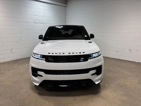 New 2026 Land Rover Range Rover Sport Dynamic SE AWD/4WD image 3