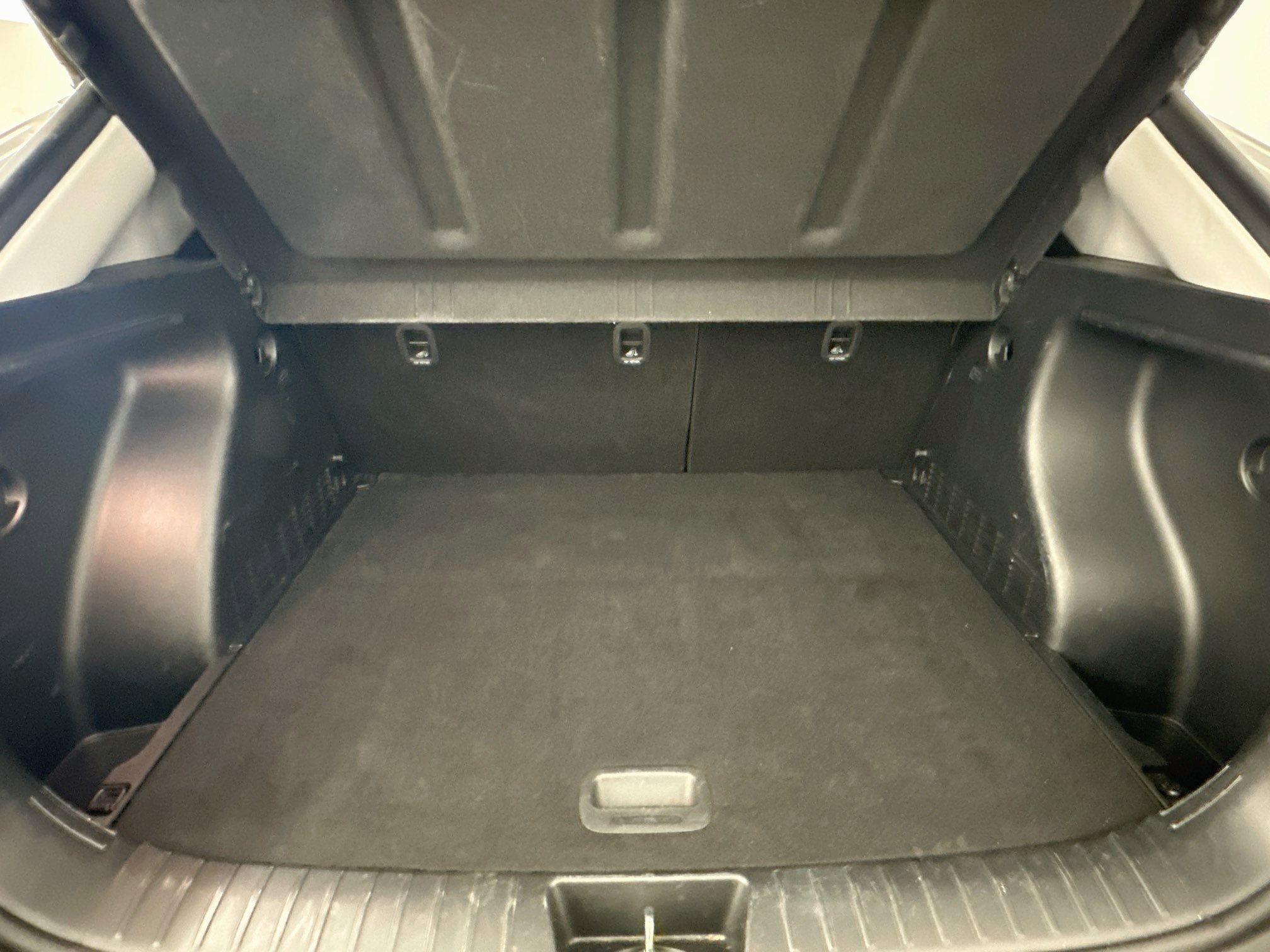 Used 2025 Hyundai Kona SEL AWD/4WD image 29