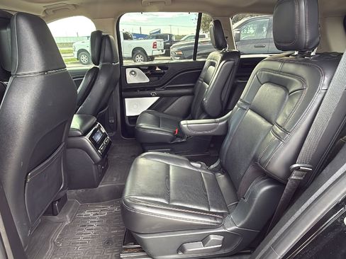 Used 2021 Lincoln Aviator Reserve w/ Equipment Group 201A image 16