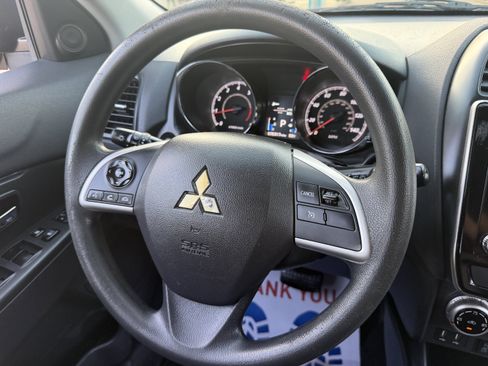 Used 2020 Mitsubishi Outlander Sport ES FWD image 23