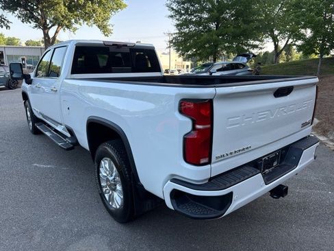 Used 2026 Chevrolet Silverado 3500 High Country w/ Technology Package AWD/4WD image 5