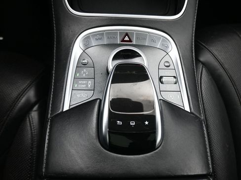 Used 2016 Mercedes-Benz S 550 4MATIC Sedan image 28