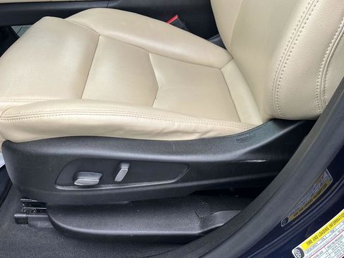Used 2017 Cadillac XT5 FWD image 20