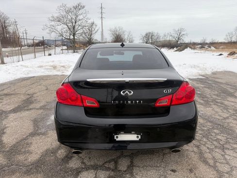 Used 2013 INFINITI G37 Journey w/ Premium Pkg image 4
