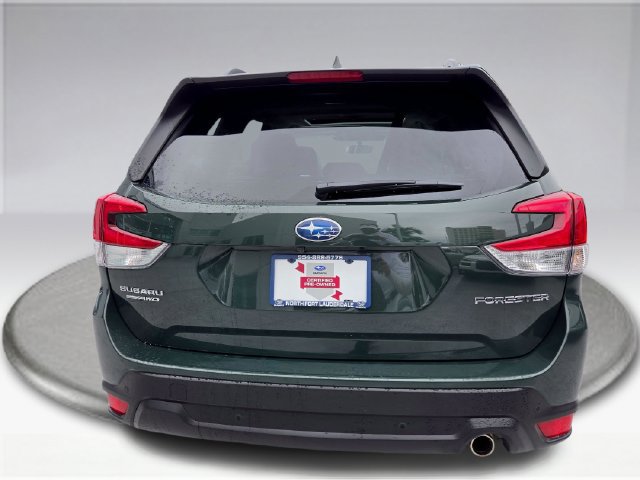 Used 2023 Subaru Forester Limited AWD/4WD image 14