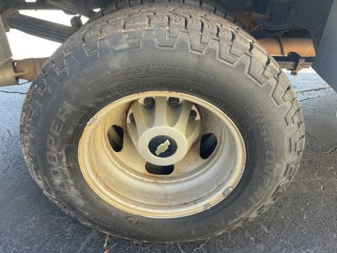 Used 2013 Chevrolet Silverado 3500 W/T image 19