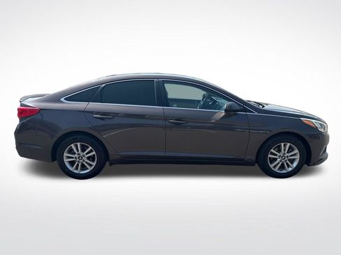Used 2017 Hyundai Sonata SE FWD image 6