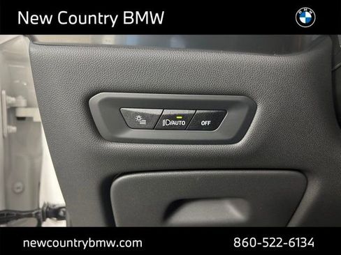 New 2026 BMW X5 xDrive40i w/ Premium Package AWD/4WD image 18