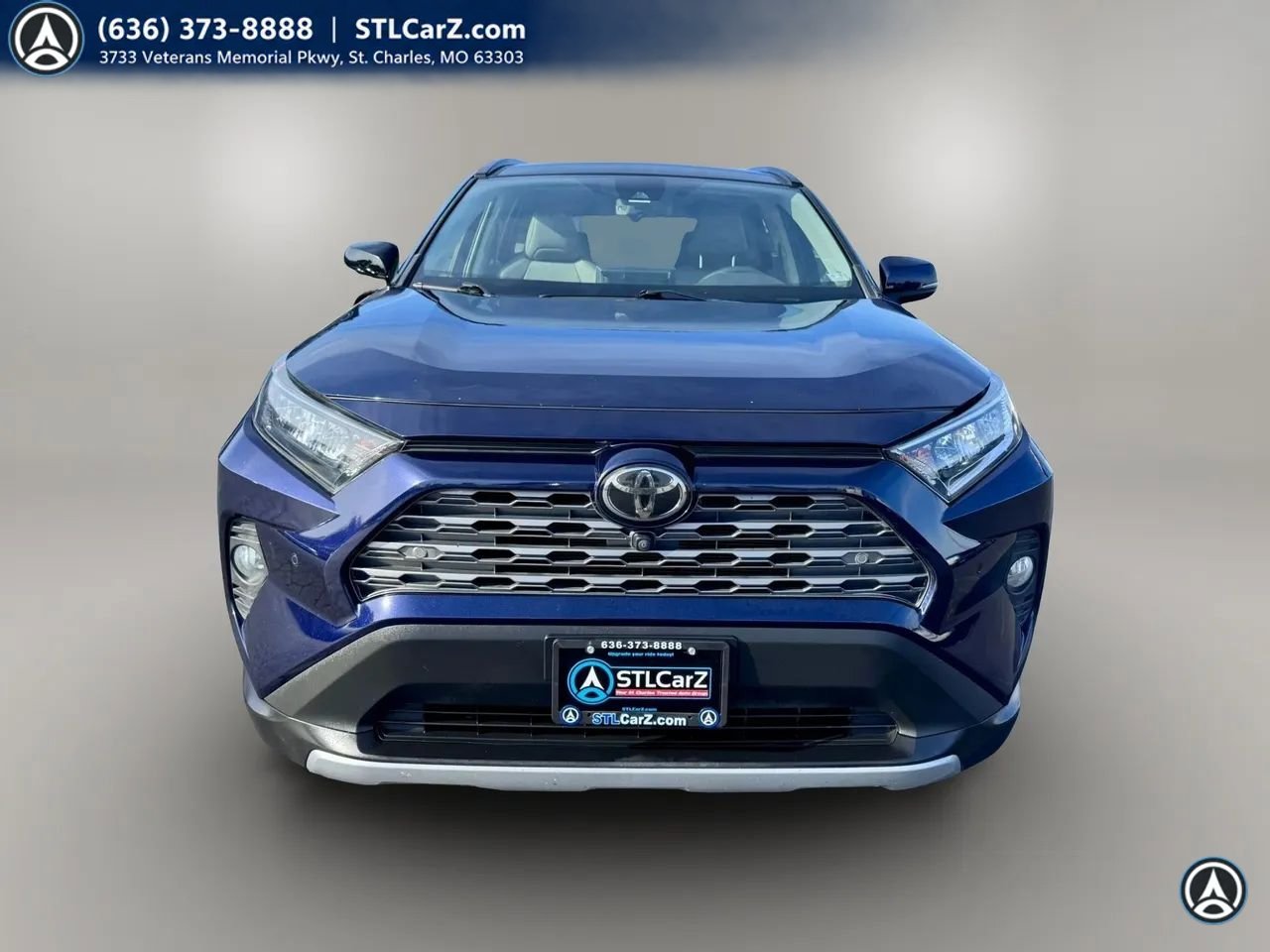 Used 2019 Toyota RAV4 Limited w/ Advanced Technology Package FWD image 8