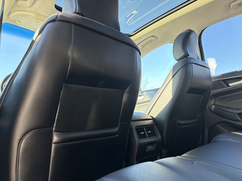 Used 2017 Ford Edge Titanium w/ Equipment Group 302A image 30