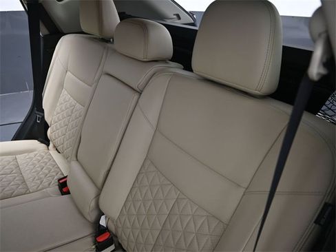 Used 2023 Nissan Murano Platinum w/ Cargo Package image 22