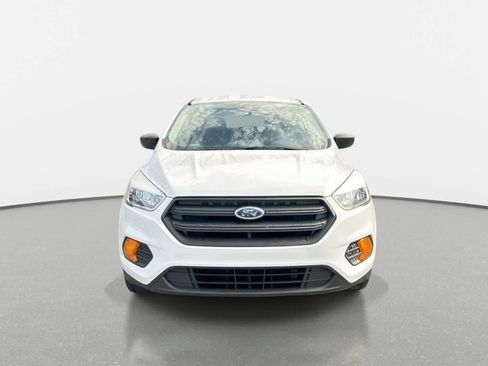 Used 2017 Ford Escape S FWD image 3