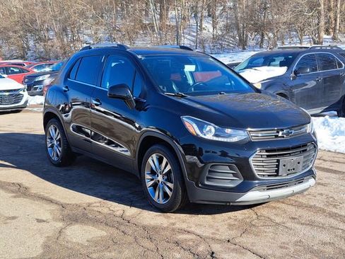 Used 2019 Chevrolet Trax LT w/ LT Convenience Package image 7