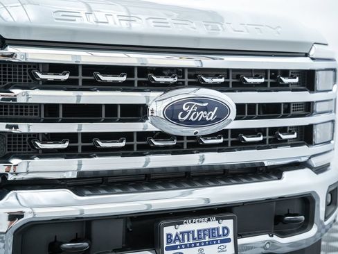 New 2026 Ford F250 Lariat w/ Lariat Premium Package AWD/4WD image 11