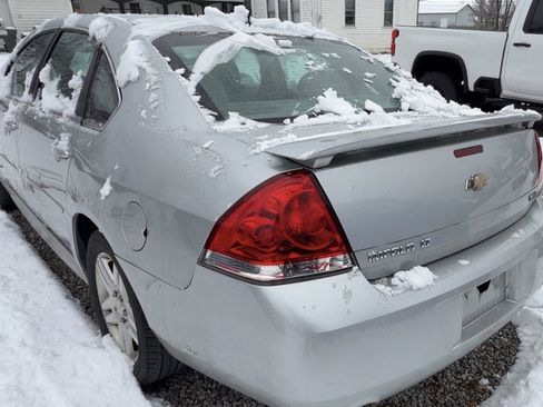 Used 2012 Chevrolet Impala LT w/ LT Sunroof Package image 4