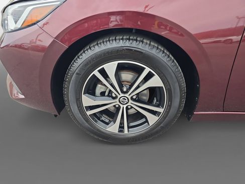 Used 2021 Nissan Sentra SV image 9