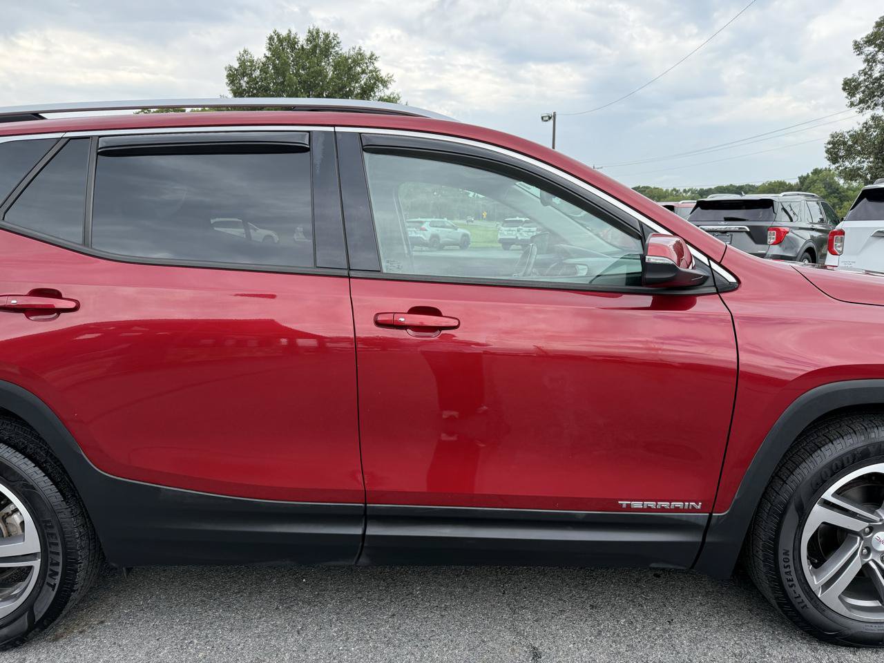 Used 2020 GMC Terrain SLT w/ Preferred Package FWD image 43