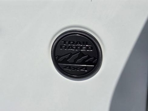 Used 2024 Jeep Wrangler Unlimited Sport AWD/4WD image 33