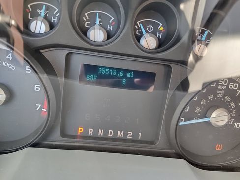 Used 2016 Ford F250 XL w/ Power Equipment Group AWD/4WD image 29