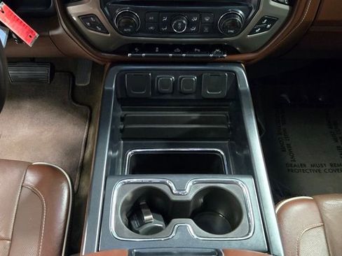 Used 2017 Chevrolet Silverado 1500 High Country image 21