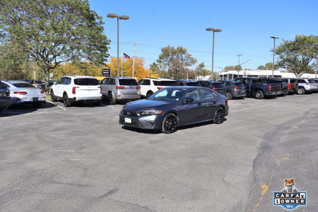Used 2023 Honda Civic Sport image 1