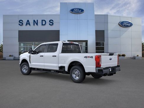 New 2026 Ford F250 XL w/ XL Chrome Package AWD/4WD image 4