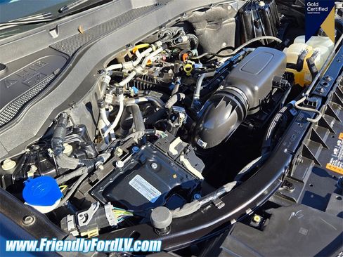 Certified 2022 Ford Explorer XLT w/ Equipment Group 202A image 17