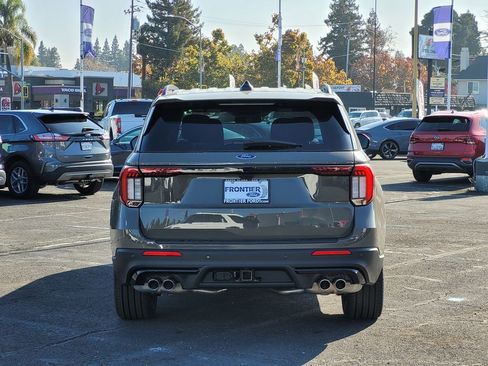 New 2026 Ford Explorer ST w/ Sun And Sound Package image 30