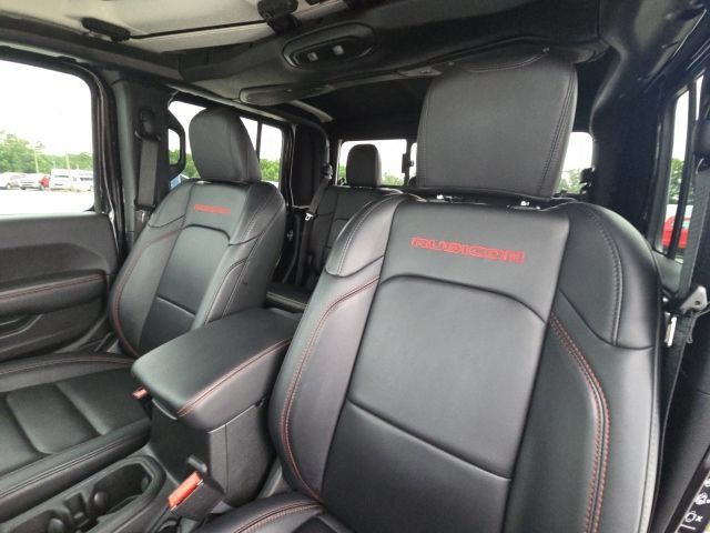 Used 2024 Jeep Gladiator Rubicon AWD/4WD image 23