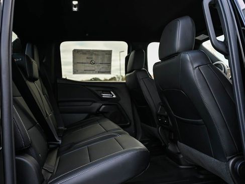 New 2026 Chevrolet Silverado EV LT image 9