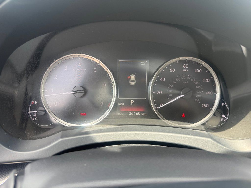 Used 2024 Lexus IS 350 F Sport RWD image 14